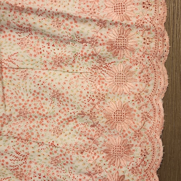 Like new toddler tank floral and embroidered detail dress - Picture 2 of 7